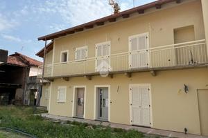 CASA SEMINDIPENDENTE A TRANA