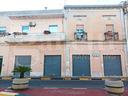 via-lamarmora-locale-con-3-vetrine