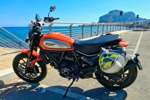 DUCATI SCAMBLER 800 cc