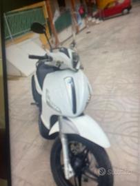 Piaggio Beverly 350 - 2015