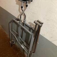 Deambulatore ascellare