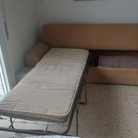 Divano con von due letti