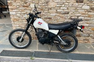 Yamaha xt 400