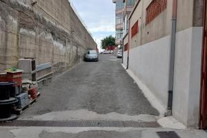 Magazzino piazzale esclusivo C.so Indipendenza