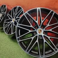 Cerchi Porsche Cayenne Coupé RS Spyder 10-11.5 R22