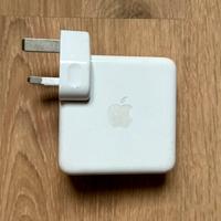 Apple 61w USB-C Power Adapter