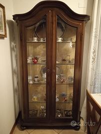 Vetrina il legno massiccio