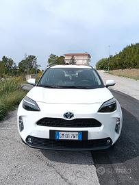 Toyota Yaris cross full hibrid 