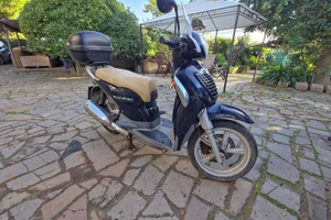 Aprilia Scarabeo 200 ie