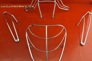 GRIGLIA FARO FRECCE YAMAHA MBK BOOSTER