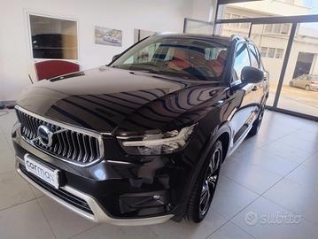 Volvo XC40 D3 Geartronic Inscription Autocarro N1
