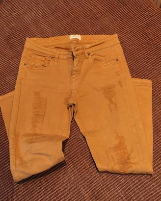 Pantaloni donna