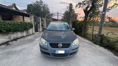 Polo volkswagen 1.4 neopatentati