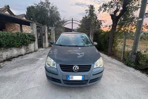 Polo volkswagen 1.4 neopatentati