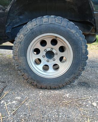 Ruote 255/75/ r17