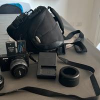 Fotocamera Mirrorless  Nikon J1 con 2 obiettivi