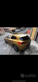 BMW X2 Colore giallo metallico stupendo