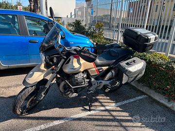 Moto guzzi V 85 TT travel edition TUBELESS