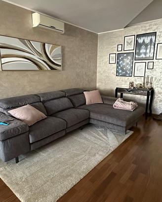 Divano Poltrone & Sofa con 2 rivestimenti e relax