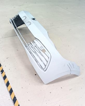 PARAURTO ANTERIORE GOLF 8