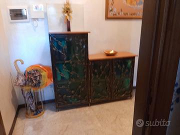 Mobile da ingresso in legno e ferro battuto