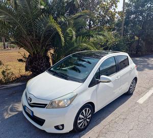 Toyota Yaris 1.4 Diesel Automatica Robotizzata - 