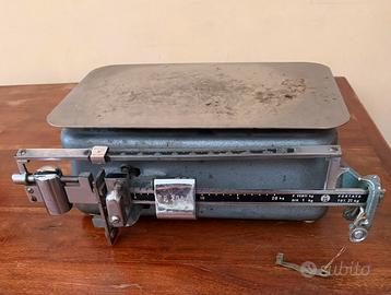 Bilancia vintage da banco a stadera 21 kg