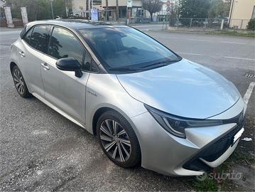 Toyota Corolla 1.8 Hybrid Style Hatchback