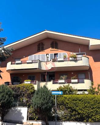 Trilocale 60 mq - zona torre angela