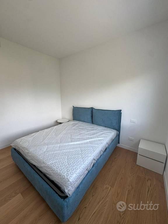 Appartamento di 80 m² con 3 locali a Massa - Altro