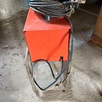saldatrice elettrica ad arco a elettrodi