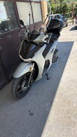 Honda SH 350