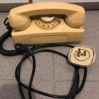 Telefono vintage colore panna