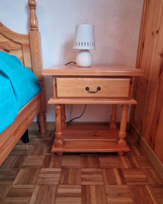 Comodini in abete chiaro (coppia)