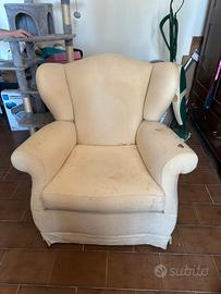 Poltrona Bergère Vintage Artigianale con Molle