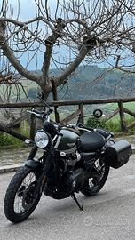 Triumph Street Scrambler 900