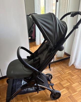 nuovo passeggino PEG PEREGO per cappelliera aereo
