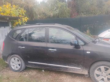 Kia carens 2.0 crdi 140cv  del 2009
