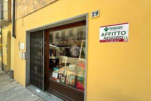 NEGOZIO A CIRIÈ