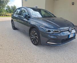 VOLKSWAGEN Golf 8ª serie - 2022