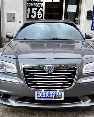 Lancia Thema 3.0 V6 Multijet II 190 CV Platinum