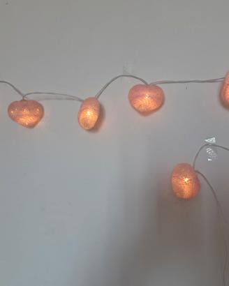 Luci rosa a forma di cuore