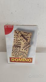 Gioco Domino dal negro 