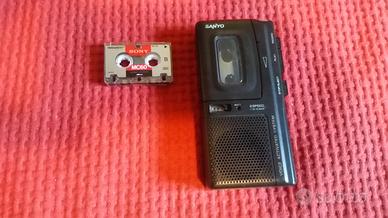 Sanyo mini registratore portatile fine anni 80