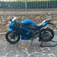 Moto Kawasaki Ninja 125