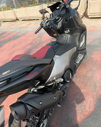 TMAX 25th ANNIVERSARY