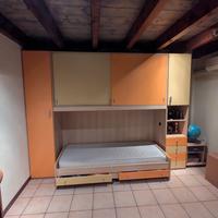 Cameretta con cassetti