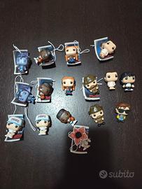 Serie Kinder Joy Stranger Things completi di cordi