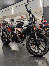 Ducati Scrambler 10° Anniversario Rizoma Edition