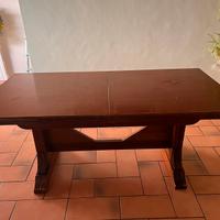 Tavolo in legno allungabile